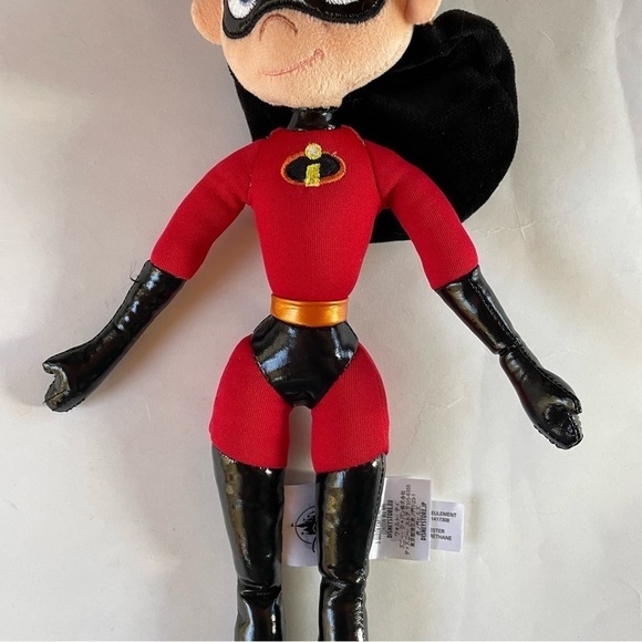 Disney Store Incredibles 2 Violet Plush - Picture 3 of 7